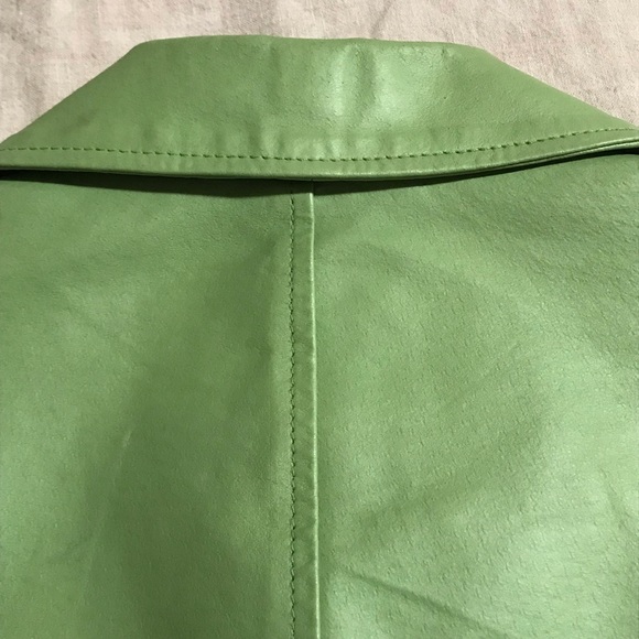 {⚡️SALE} BERNARDO 90’s Vtg Fitted Leather Button Down Cropped Jacket - Picture 5 of 12